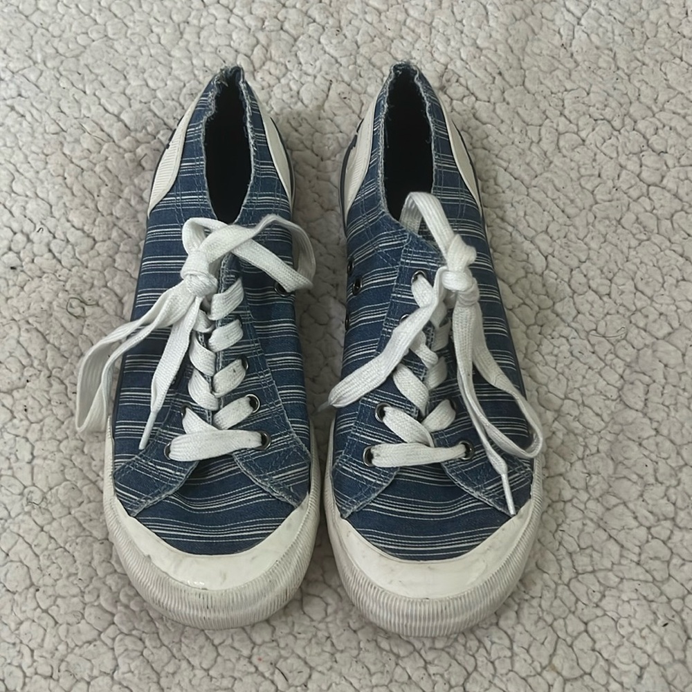 Rocket dog shoes